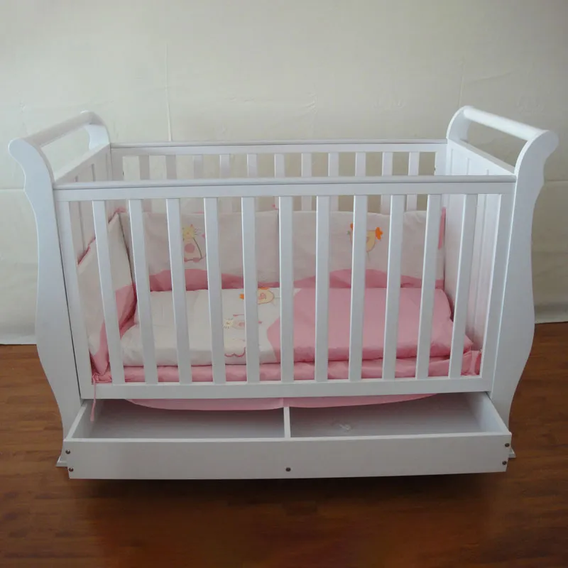 Детская кроватка 606