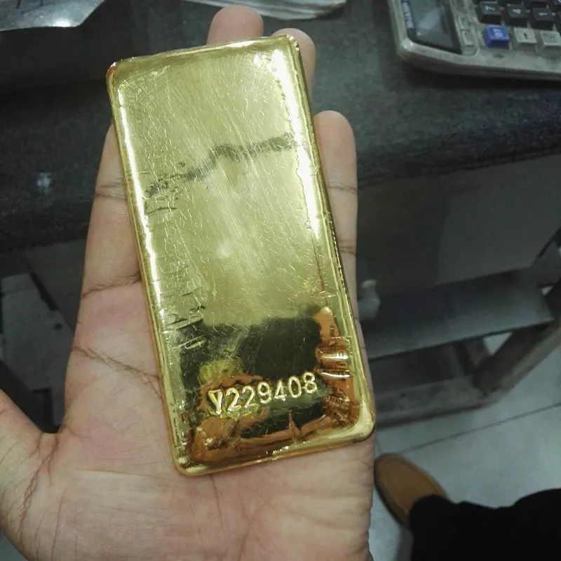 Полностью автоматическая литьевая машина для золотых слитков