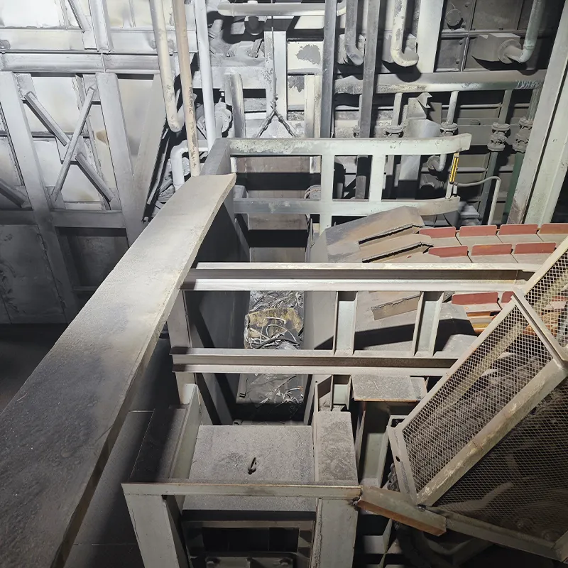 Штабельная загрузочная машина для анодных остатков