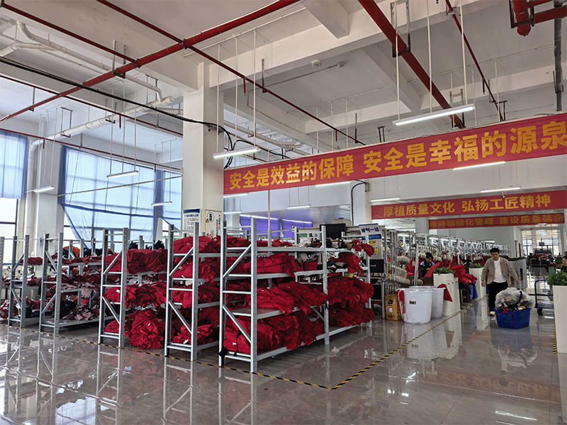 825gst (9)