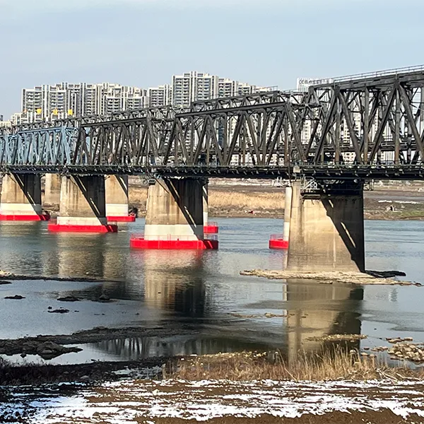 Противоударные устройства для мостовых колонн и стоек