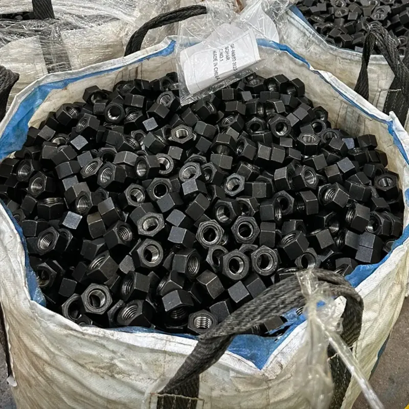 Крепежные изделия