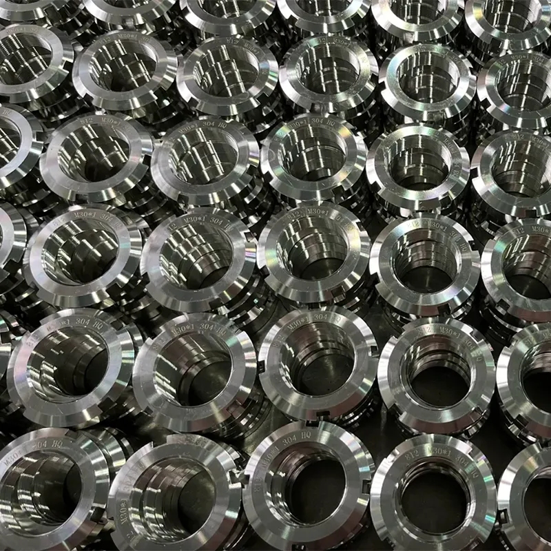 Крепежные изделия