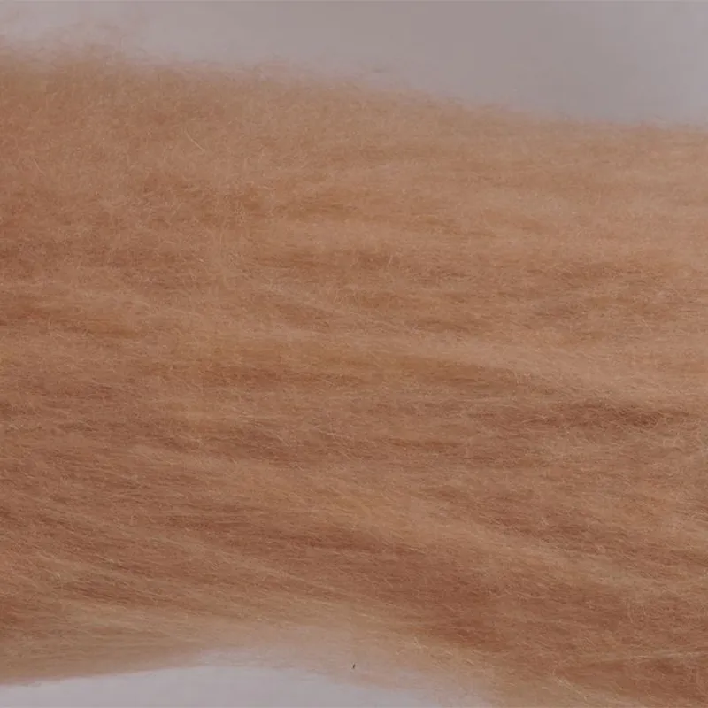 Чесаный верблюжий пух