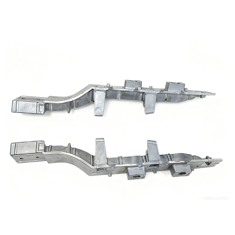 Литые компоненты автомобильного багажника