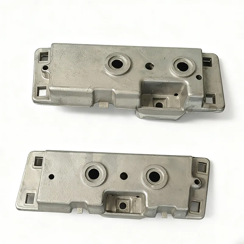 Литые компоненты автомобильного багажника