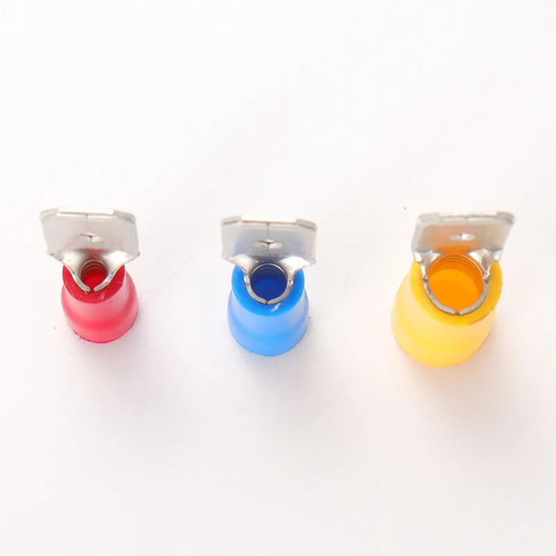 A-4 MDD-клеммы штекерные изолированные