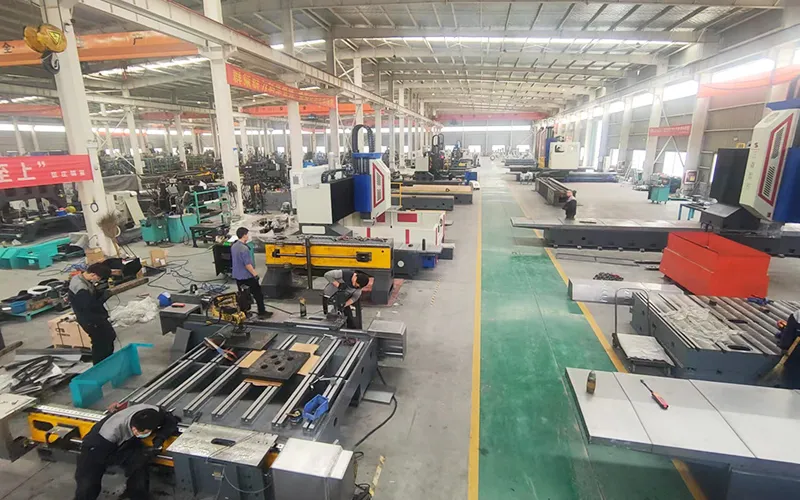 Зона по установке большого сверлильного станка