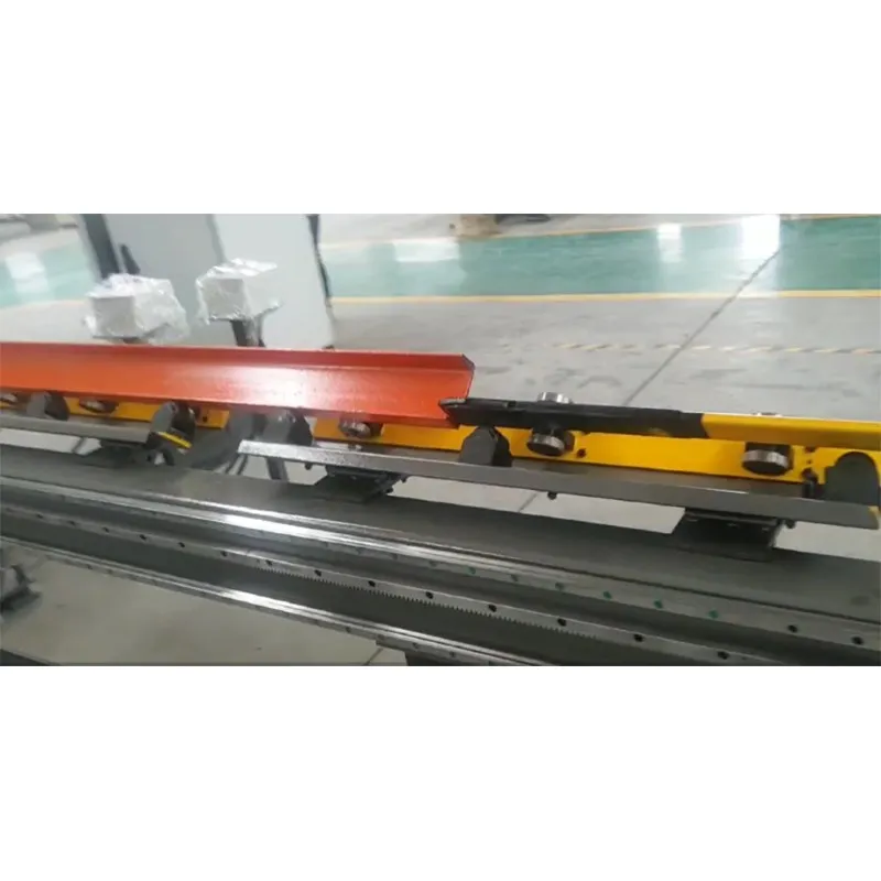 Универсальный станок для пробивки и резки уголка, швеллера и листа с ЧПУ, JBX1010, JBX1612