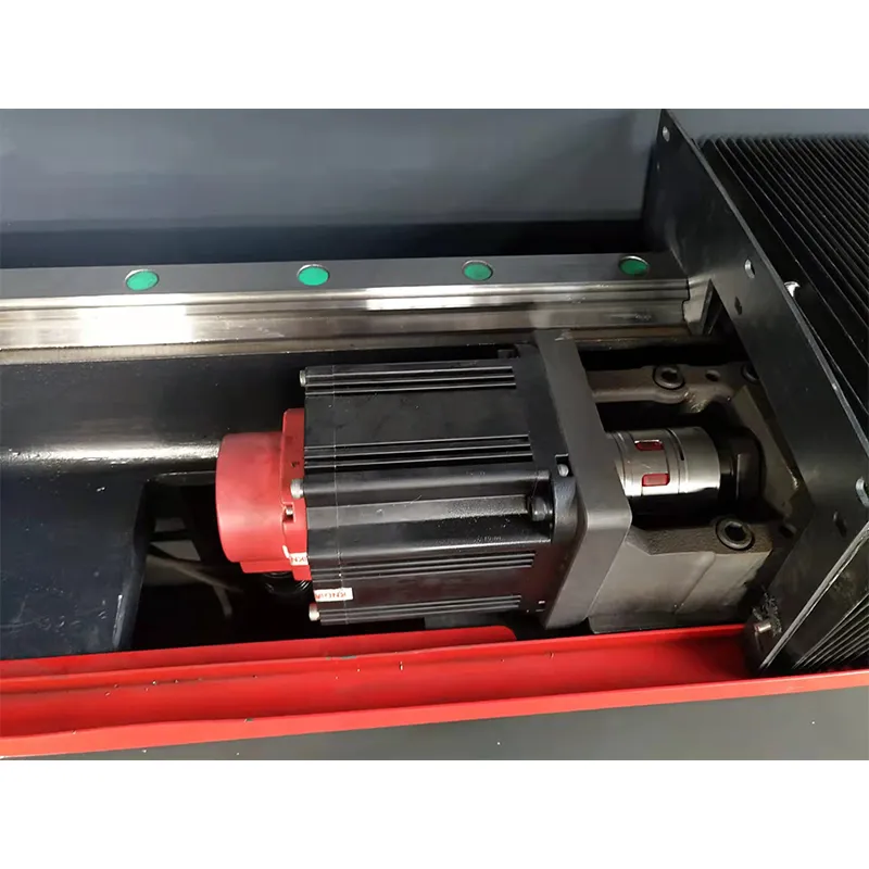 Портальный Сверлильно-фрезерный станок с гидравлическим патроном с ЧПУ. PHD1212