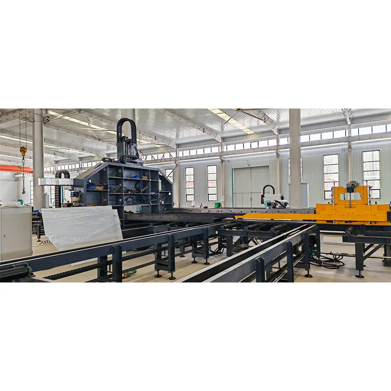 Автоматический Трёхкоординальный сверлильный станок для двутавровой балки. CBD700