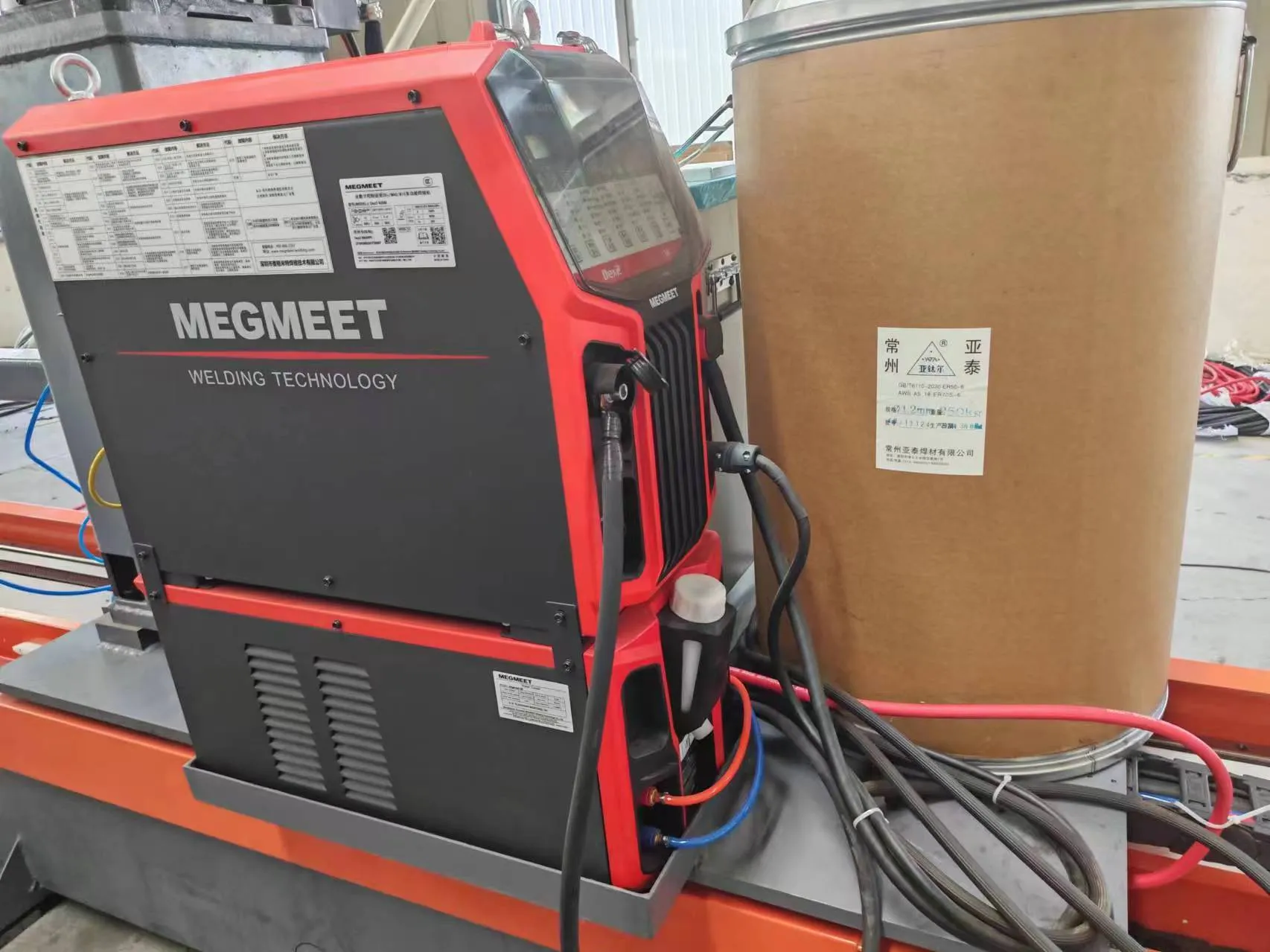 Сварочная станция SWL-CNC-15000 с роботом перемещение по рельсу BR-2010A Pro