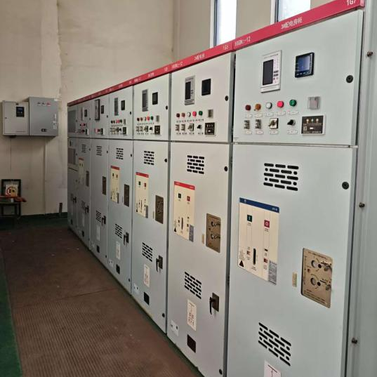 Гонка со временем для обеспечения начала производства | Компания Changxing Chuangrui Technology: Ускорение строительства распределительных сетей для второго этапа проекта технологической модернизации компании Zhejiang Lvyin New Materials Technology Co., Ltd.