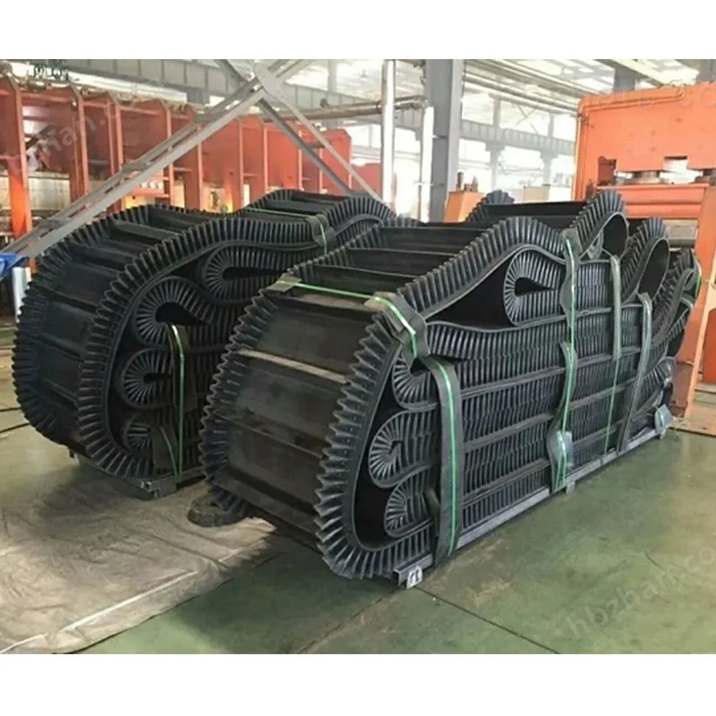 Конвейерная лента для больших углов наклона с бортами