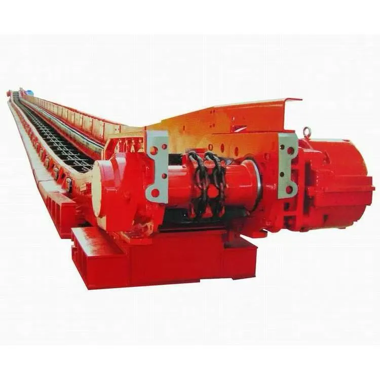 Скребковый конвейер – износостойкий и долговечный, подходит для транспортировки тяжелых грузов в русскоязычных регионах.