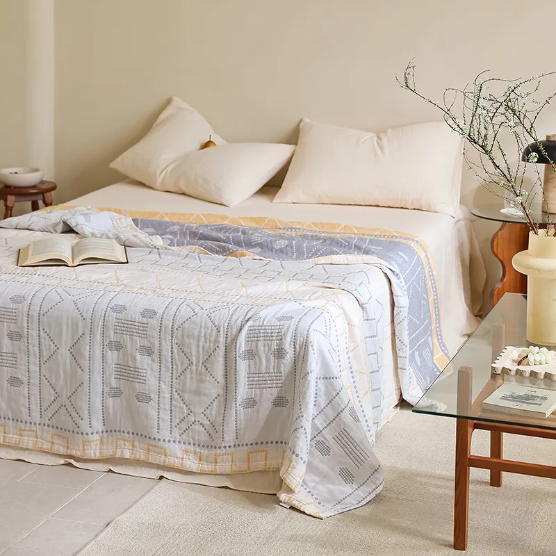 Трехслойный хлопковый плед из стиранной марли, универсальный