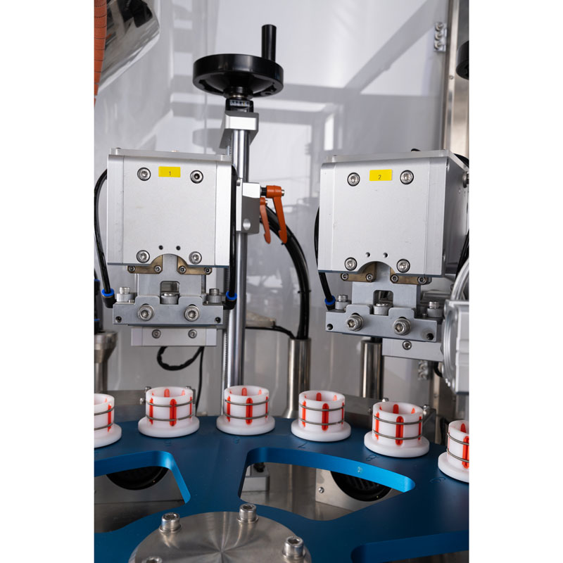 KP150B2-120 Двухпозиционная ультразвуковая запаечная машина для туб