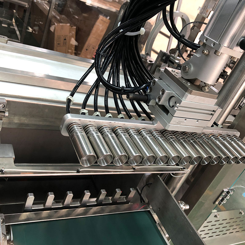 KPGZW-60 Pro Асептическая фасовочно-складывающая машина