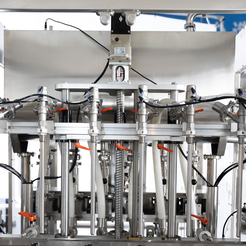 Автоматический фасовочно-укупорочный автомат – Линия производства дезинфицирующих средств