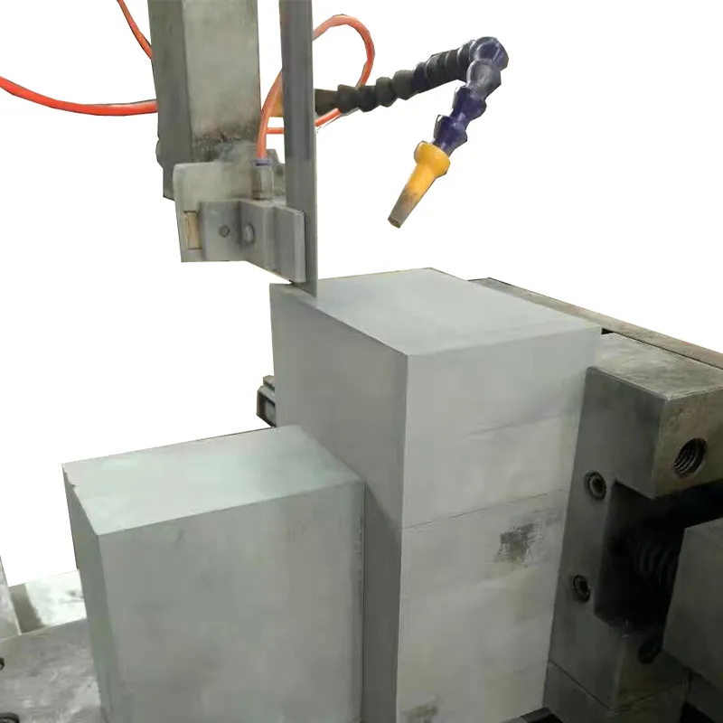 Вертикальный ленточнопильный станок для графита и керамики Шэнъян серия GGK ЧПУ подача