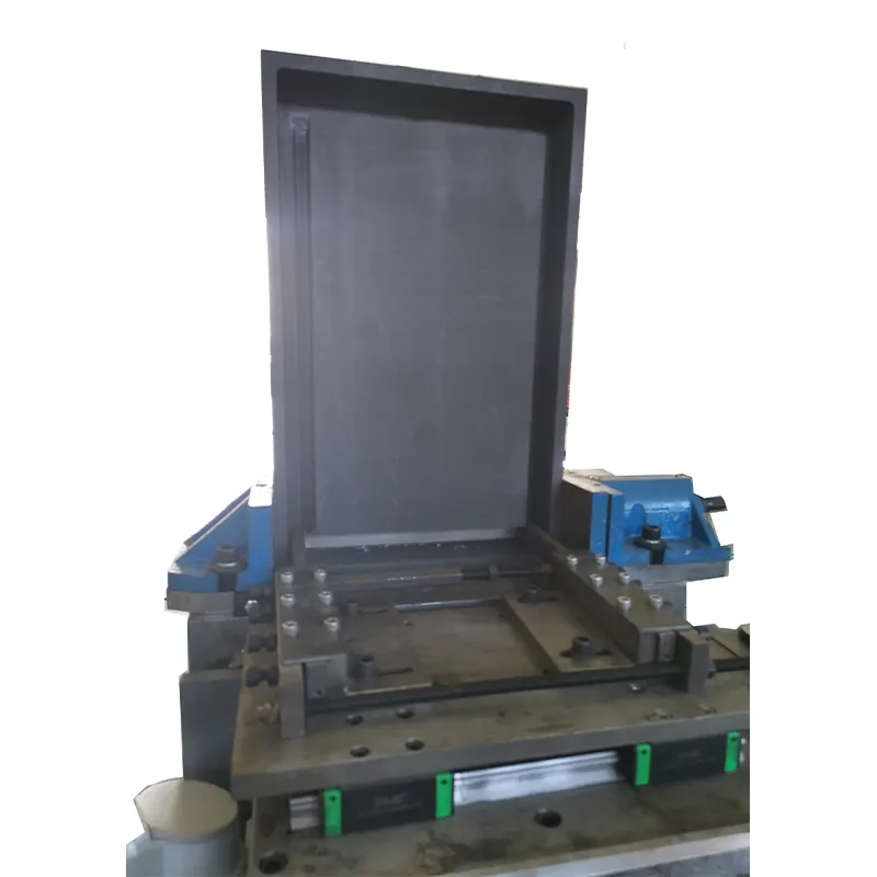 Станок для вырезки внутренней части графитовых кассет Шэнъян вырезка сердечника из графитовых блоков