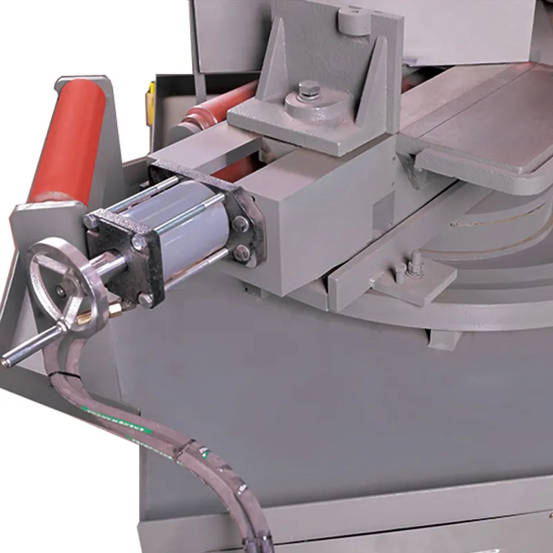 Угловой ленточнопильный станок Шэнъян GB4028X угловая резка