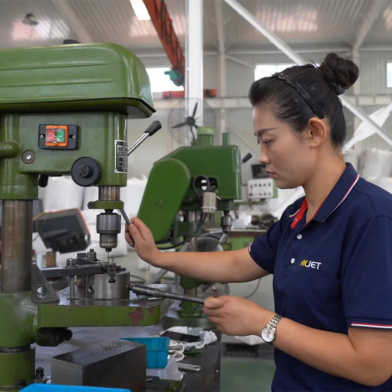 Эффективная маркировка мягких контейнеров (биг-бэгов)! Шкафной маркиратор Huoshi G200 устраняет проблему ручного позиционирования