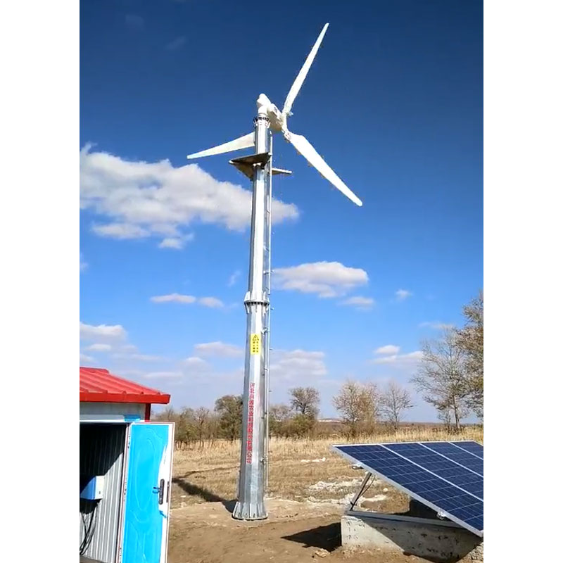 Новость № 4: Гибридная ветро-солнечная энергетика добавляет экологически чистую энергию, приносит пользу жителям и способствует развитию – Введено в эксплуатацию оборудование для выработки электроэнергии на основе гибридной ветро-солнечной энергии компании Hebei Chongsheng, освещающее новую сельскую жизнь