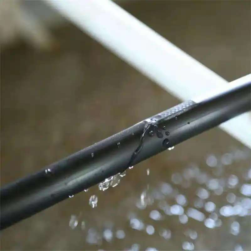 Капельная лента с внутренними встроенными капельницами