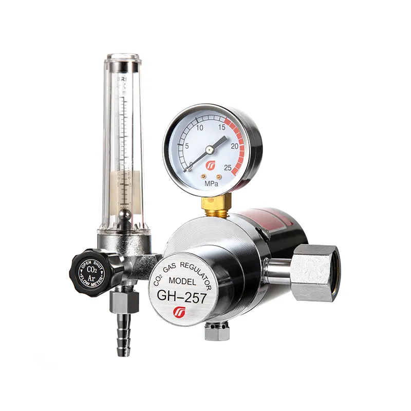 Регулятор с подогревателем для CO2 GH-257