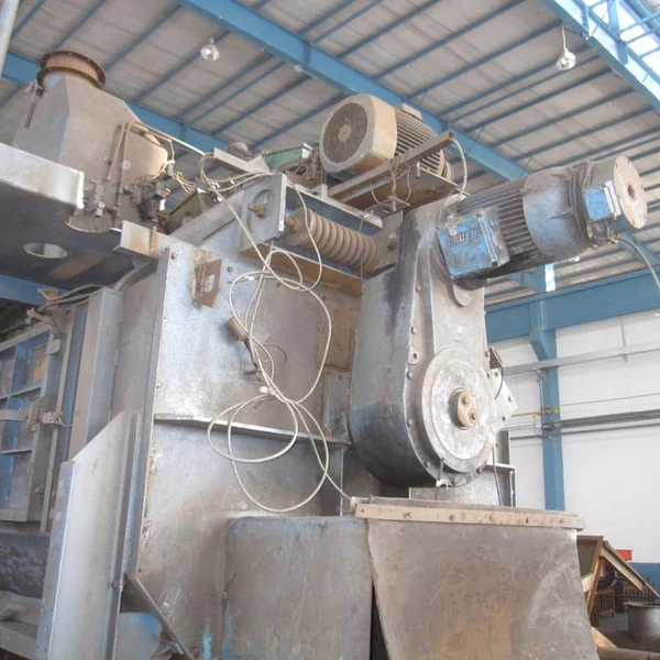 Компания Anhui Bisha Electromechanical завершила проект капитального ремонта холодильника SD1-238 в Даляне с поворотной платформой.