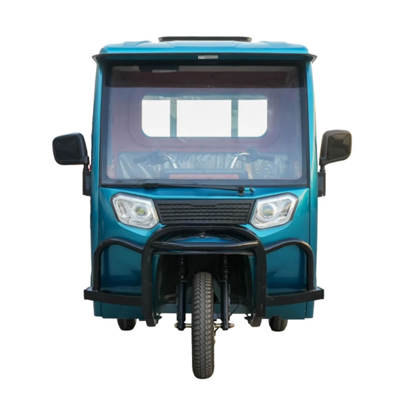 Полузакрытый трицикл Фусин 1.5