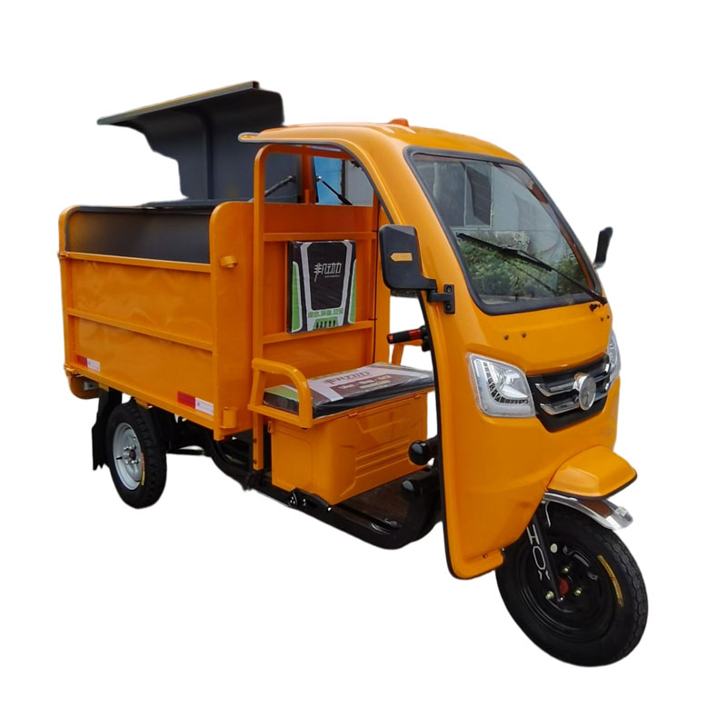 Трехколесный мусоровоз длиной 1,5 м