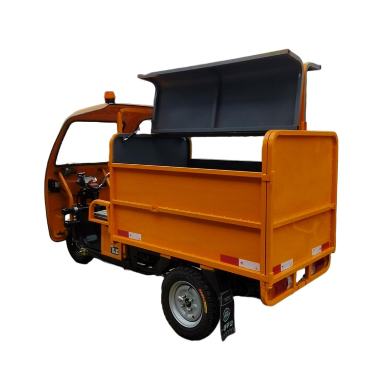 Трехколесный мусоровоз длиной 1,5 м