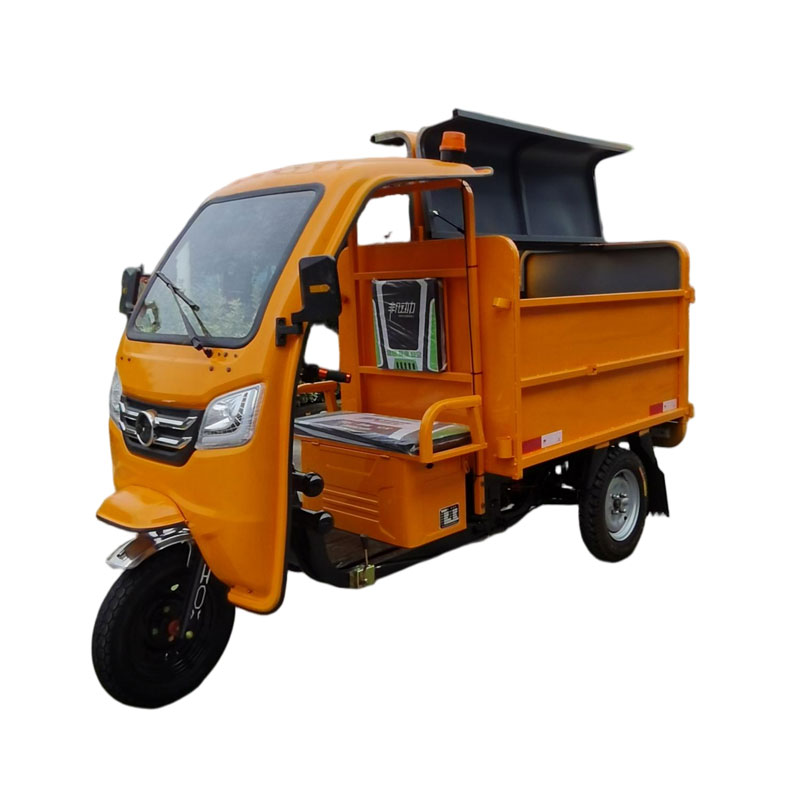 Трехколесный мусоровоз длиной 1,5 м