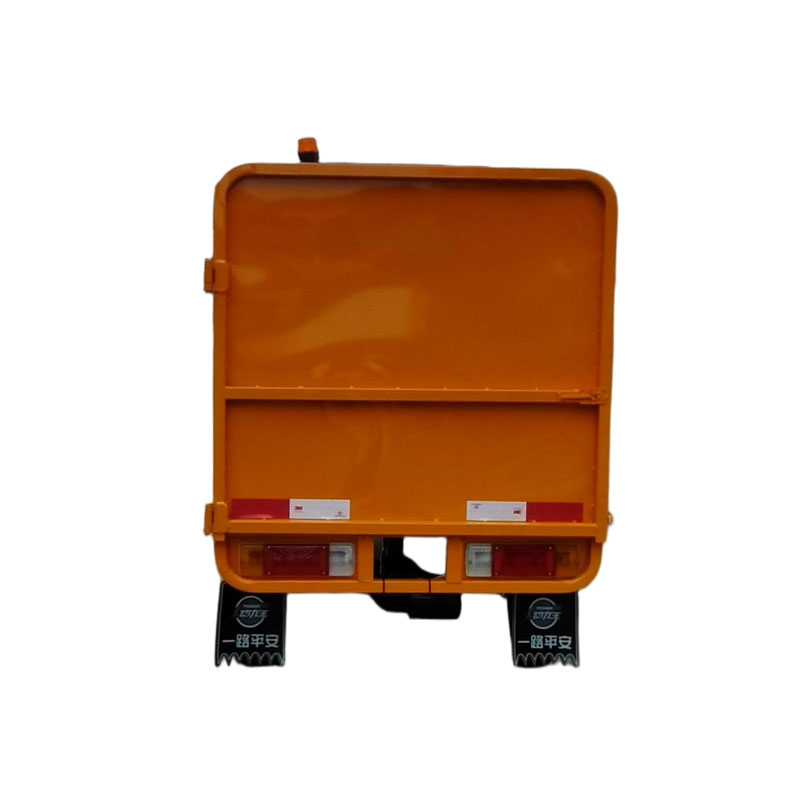 Трехколесный мусоровоз длиной 1,5 м