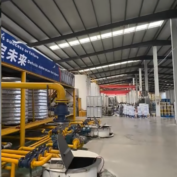 Hebei Greentech: Независимые исследования и разработки, а также производство – создание замкнутой производственной цепочки высококачественных смазочных масел.