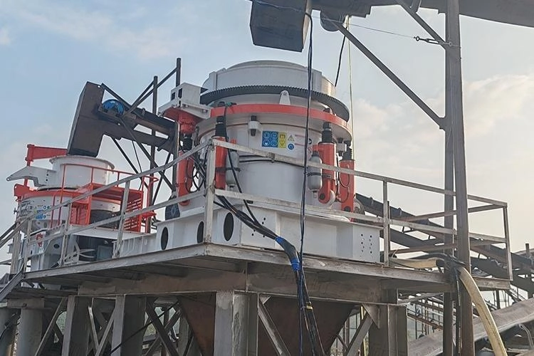 Какое оборудование лучше всего подходит для двухступенчатого дробления?