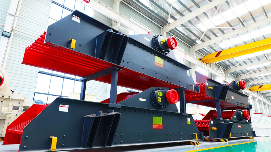 На что следует обратить внимание при эксплуатации вибрационного питателя?