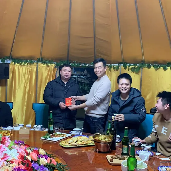 Трогательные новогодние подарки