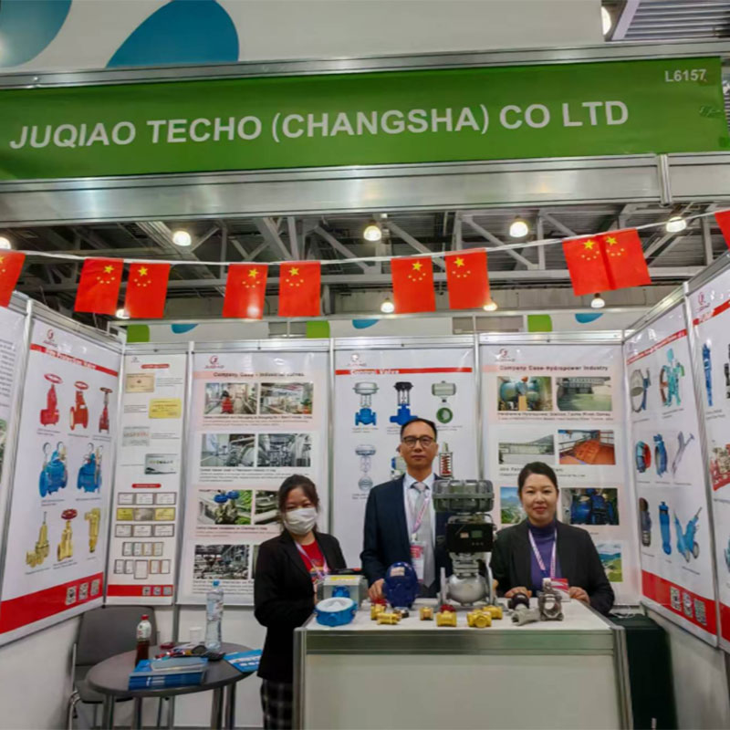 Changsha Jiuqiao Technology presented its products at an exhibition in Moscow, valves and pumps aroused great interest from foreign buyers