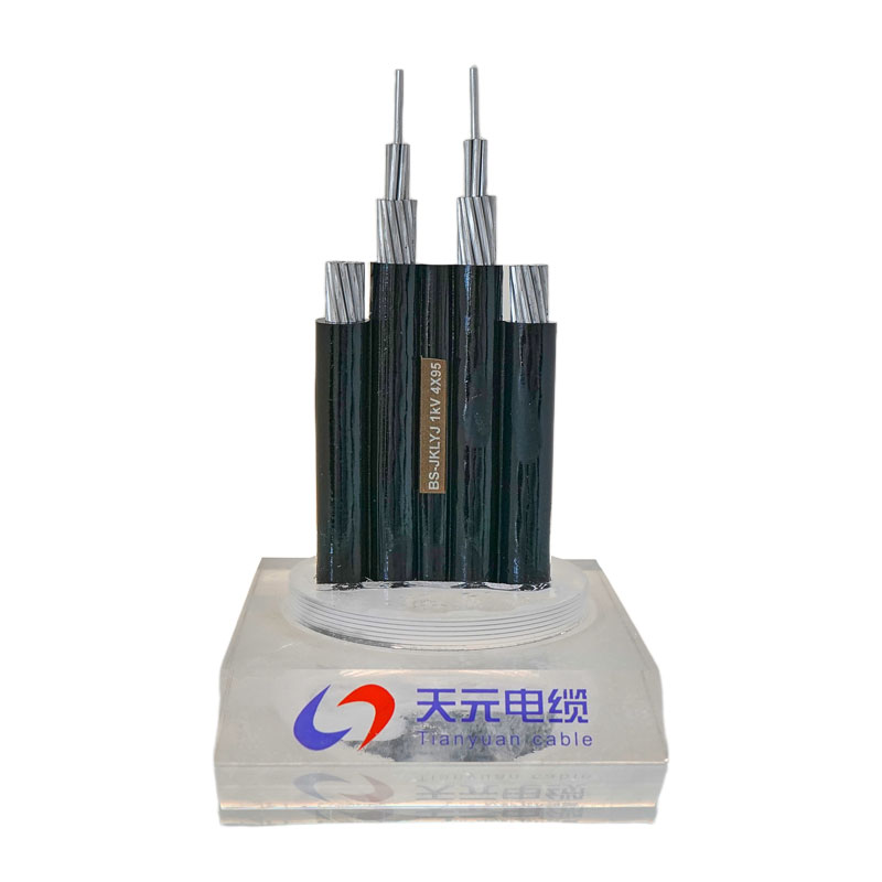 Воздушный изолированный кабель