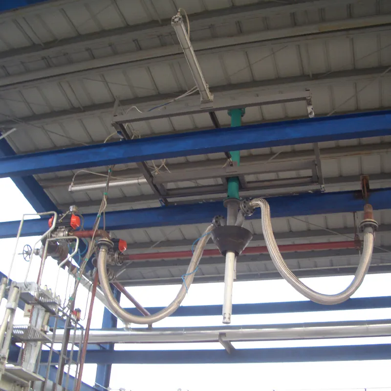 Координатный балочный пневматический герметичный наливной стояк для подсливной погрузки автомобильных цистерн