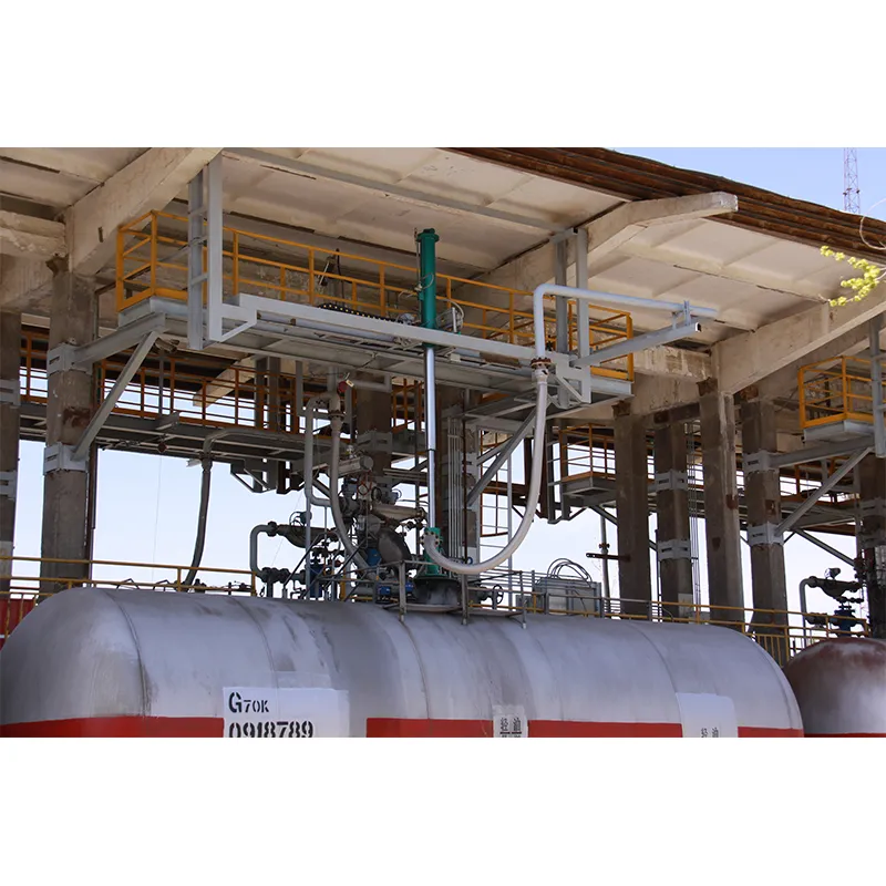 Полностью автоматический наливной стояк балочного типа для железнодорожных цистерн