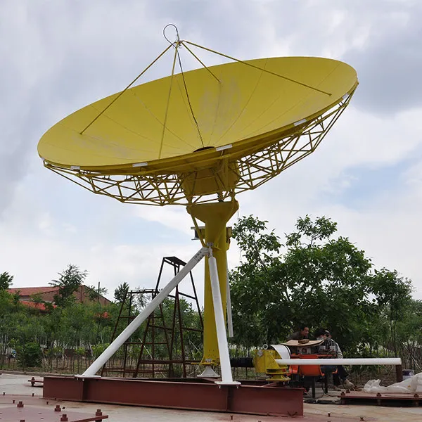 6-метровая прямофокусная приемная антенна с электроприводом на ферменной опоре
