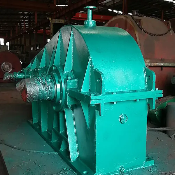 Редуктор с зубчатыми колесами средней твердости