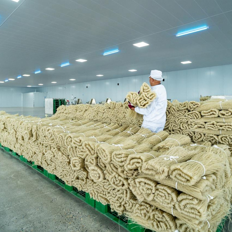 Мелкий местный продукт превратился в крупную отрасль: История развития картофельных продуктов из Ючжоу