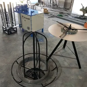 Колючая лента (3)