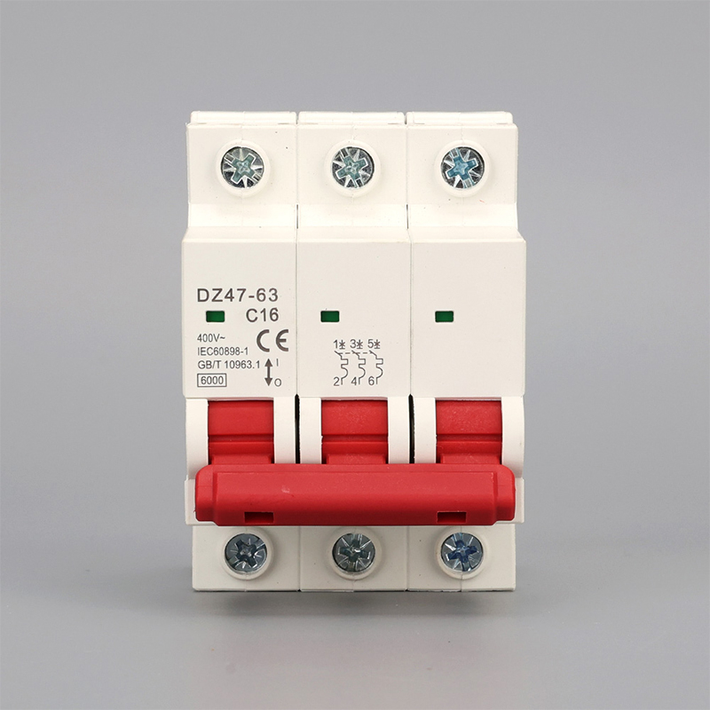 3-полюсный MCB 6A