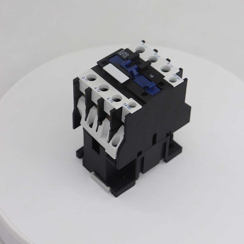 Контактор переменного тока CJX2